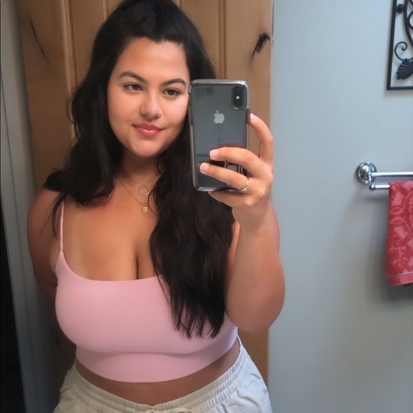 Meet your Posher, Maddie - Picture 1 of 2